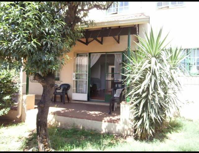 3 BEDROOM CLUSTER FOR SALE IN THE HILL